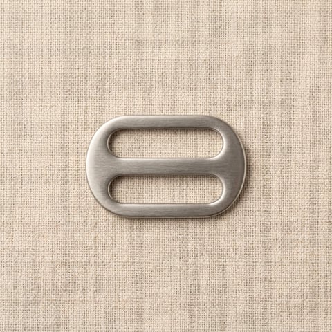 Satin nickel oval double-slot slider on linen