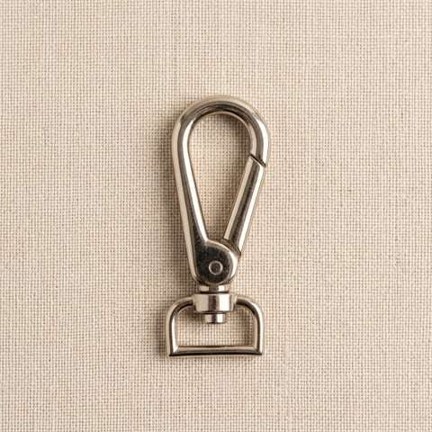 Polished nickel swivel bolt snap on linen